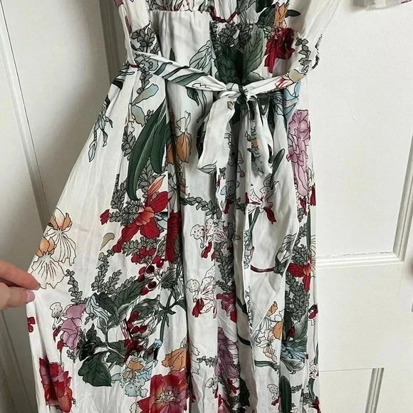Women’s Floral High Low Dress Size Medium - Picture 6 of 6